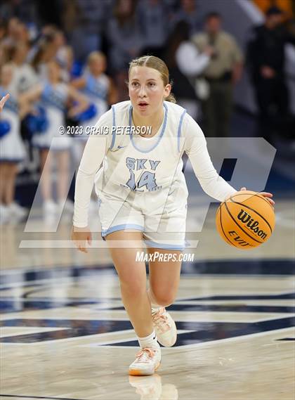 Thumbnail 1 in Sky View vs. Mountain Crest (UHSAA 4A Quarterfinal) photogallery.