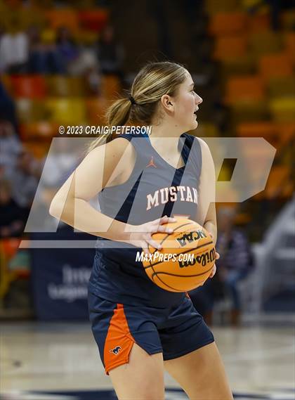 Thumbnail 1 in Sky View vs. Mountain Crest (UHSAA 4A Quarterfinal) photogallery.