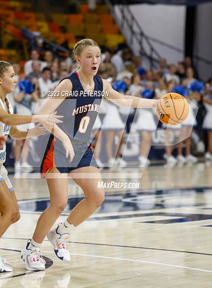 Thumbnail 1 in Sky View vs. Mountain Crest (UHSAA 4A Quarterfinal) photogallery.