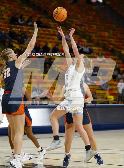 Thumbnail 3 in Sky View vs. Mountain Crest (UHSAA 4A Quarterfinal) photogallery.