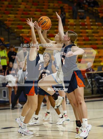 Thumbnail 3 in Sky View vs. Mountain Crest (UHSAA 4A Quarterfinal) photogallery.