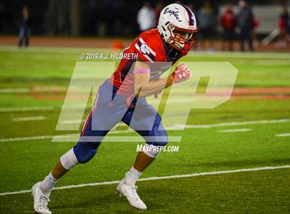 Thumbnail 3 in Lawrence @ Olathe North Varsity Football photogallery.