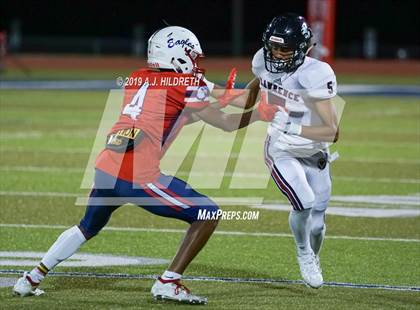 Thumbnail 3 in Lawrence @ Olathe North Varsity Football photogallery.