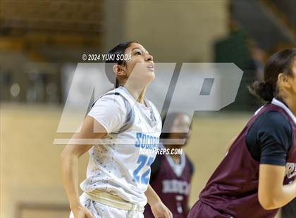 Thumbnail 3 in Midland Legacy vs. Socorro (Byron Johnston Holiday Classic) photogallery.
