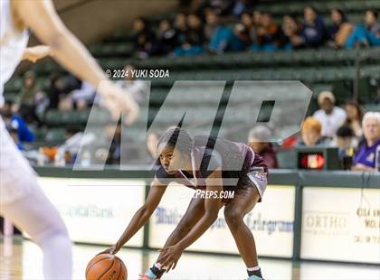 Thumbnail 3 in Midland Legacy vs. Socorro (Byron Johnston Holiday Classic) photogallery.