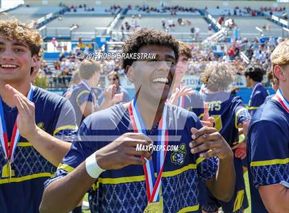 Thumbnail 3 in Liberty Hill vs. Highland Park (UIL 5A Soccer Division II Final Medal Ceremony) photogallery.