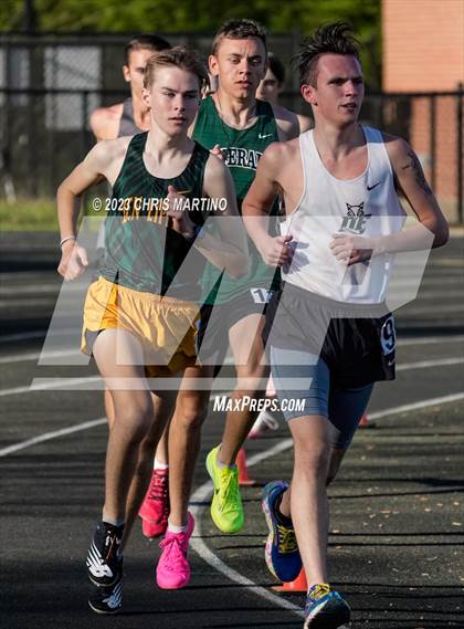 Thumbnail 1 in Diamond Hornets Invitational (Track Events) photogallery.