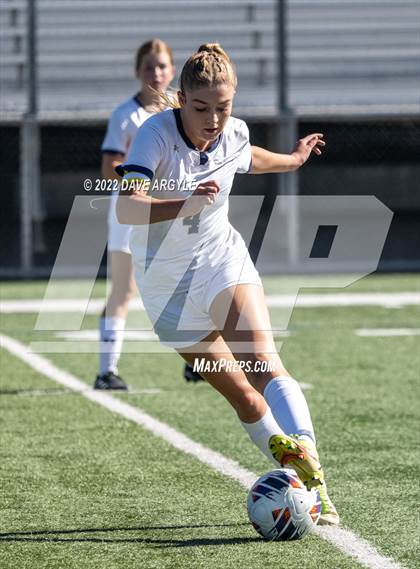 Thumbnail 3 in Waterford vs. Rowland Hall (UHSAA 2A Semifinal) photogallery.
