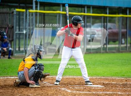 Thumbnail 2 in Evadale vs Hull Daisetta @ Evadale photogallery.