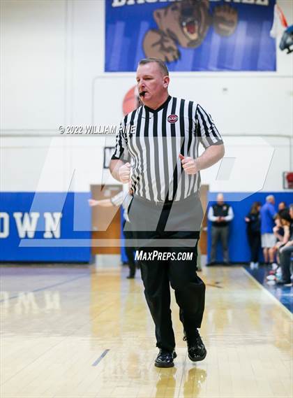 Thumbnail 1 in Rondout Valley vs. Burke Catholic (Section 9 Class B Final) photogallery.