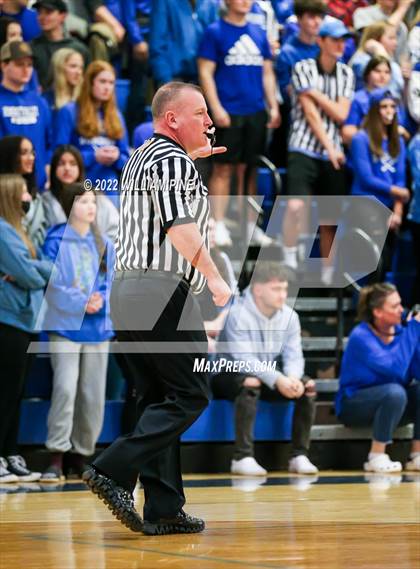 Thumbnail 1 in Rondout Valley vs. Burke Catholic (Section 9 Class B Final) photogallery.