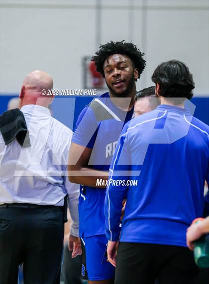 Thumbnail 2 in Rondout Valley vs. Burke Catholic (Section 9 Class B Final) photogallery.