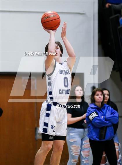Thumbnail 1 in Rondout Valley vs. Burke Catholic (Section 9 Class B Final) photogallery.
