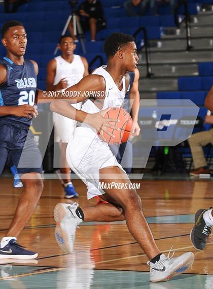 Thumbnail 3 in Duncanville vs. Allen (McDonald's Texas Invitational) photogallery.