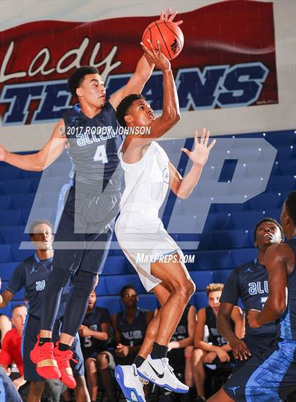 Thumbnail 2 in Duncanville vs. Allen (McDonald's Texas Invitational) photogallery.
