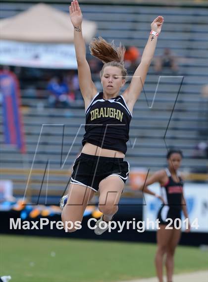 Thumbnail 2 in NCHSAA 2A Girls Track & Field Championships photogallery.