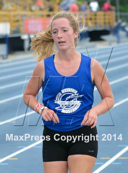 Thumbnail 2 in NCHSAA 2A Girls Track & Field Championships photogallery.