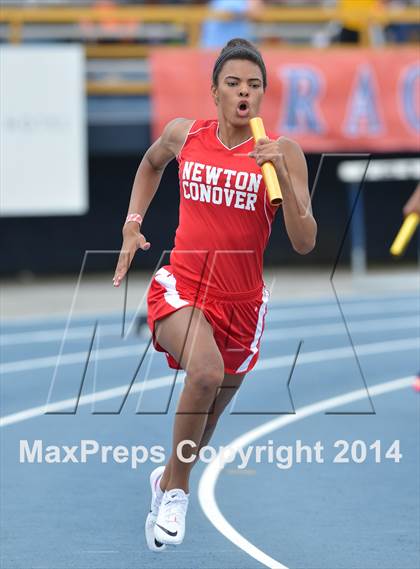 Thumbnail 3 in NCHSAA 2A Girls Track & Field Championships photogallery.