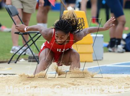 Thumbnail 1 in NCHSAA 2A Girls Track & Field Championships photogallery.
