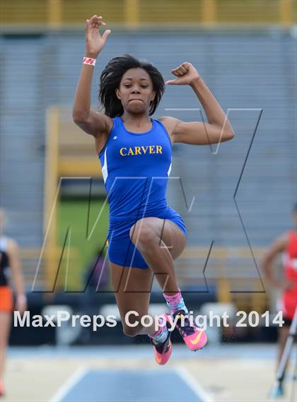 Thumbnail 1 in NCHSAA 2A Girls Track & Field Championships photogallery.