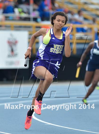 Thumbnail 2 in NCHSAA 2A Girls Track & Field Championships photogallery.