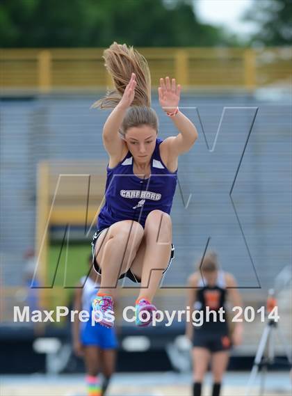 Thumbnail 1 in NCHSAA 2A Girls Track & Field Championships photogallery.