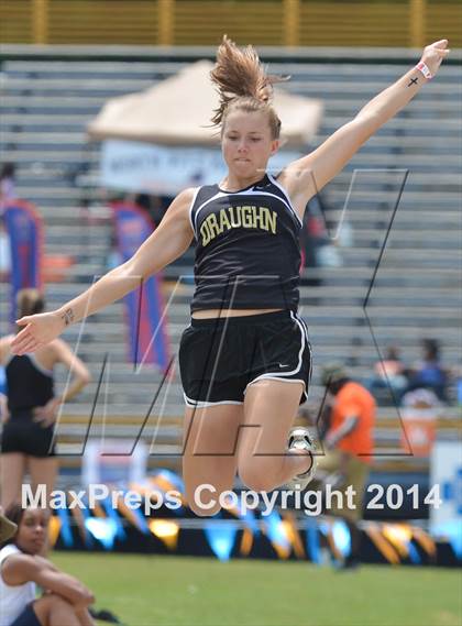 Thumbnail 2 in NCHSAA 2A Girls Track & Field Championships photogallery.
