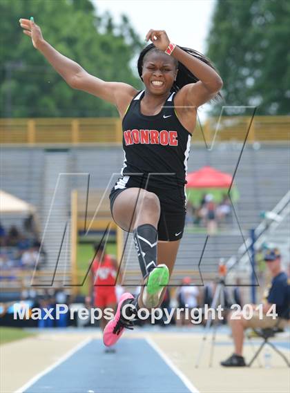 Thumbnail 3 in NCHSAA 2A Girls Track & Field Championships photogallery.
