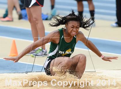 Thumbnail 1 in NCHSAA 2A Girls Track & Field Championships photogallery.