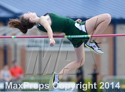Thumbnail 2 in NCHSAA 2A Girls Track & Field Championships photogallery.