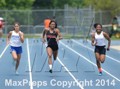 Thumbnail 3 in NCHSAA 2A Girls Track & Field Championships photogallery.