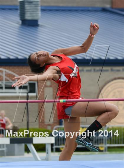 Thumbnail 3 in NCHSAA 2A Girls Track & Field Championships photogallery.