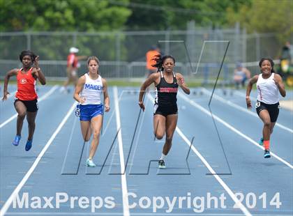 Thumbnail 1 in NCHSAA 2A Girls Track & Field Championships photogallery.