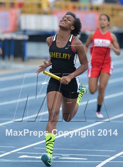 Thumbnail 1 in NCHSAA 2A Girls Track & Field Championships photogallery.