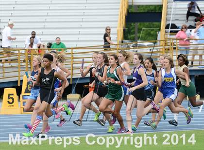 Thumbnail 2 in NCHSAA 2A Girls Track & Field Championships photogallery.