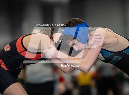 Thumbnail 3 in NYSHSAA Girls Invitational (Wrestleback Round) photogallery.