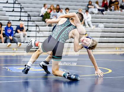 Thumbnail 1 in Niwot vs Timnath photogallery.