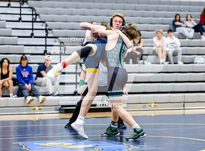 Thumbnail 2 in Niwot vs Timnath photogallery.