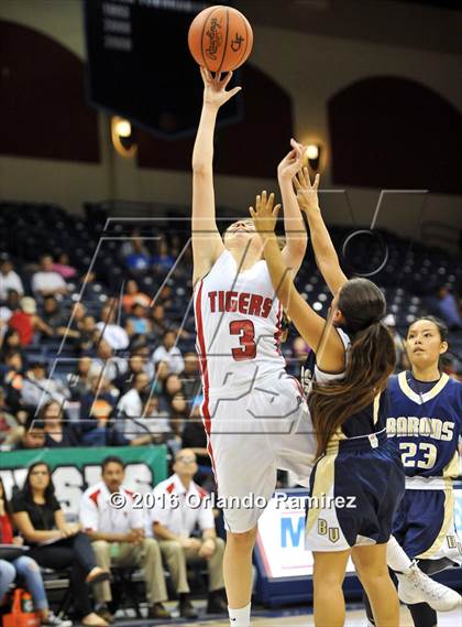 Thumbnail 2 in Bonita Vista vs Imperial (CIF SDS D2 Final) photogallery.