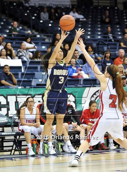 Thumbnail 2 in Bonita Vista vs Imperial (CIF SDS D2 Final) photogallery.