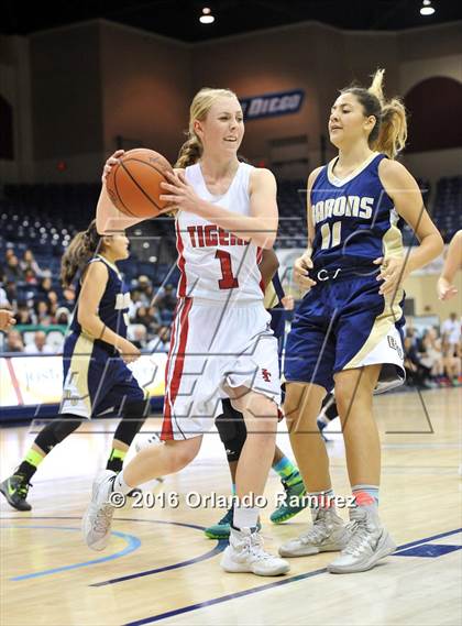 Thumbnail 3 in Bonita Vista vs Imperial (CIF SDS D2 Final) photogallery.