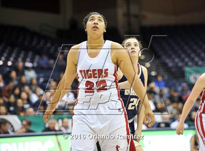 Thumbnail 2 in Bonita Vista vs Imperial (CIF SDS D2 Final) photogallery.
