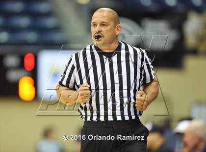 Thumbnail 3 in Bonita Vista vs Imperial (CIF SDS D2 Final) photogallery.