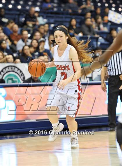 Thumbnail 3 in Bonita Vista vs Imperial (CIF SDS D2 Final) photogallery.