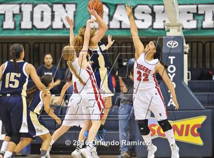 Thumbnail 3 in Bonita Vista vs Imperial (CIF SDS D2 Final) photogallery.