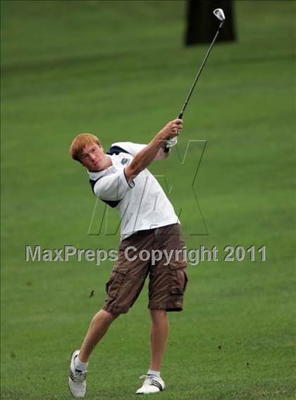 Thumbnail 2 in Roosevelt Invitational photogallery.