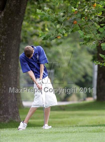 Thumbnail 2 in Roosevelt Invitational photogallery.
