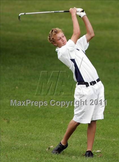 Thumbnail 3 in Roosevelt Invitational photogallery.