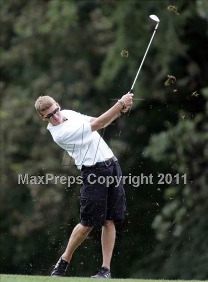 Thumbnail 2 in Roosevelt Invitational photogallery.