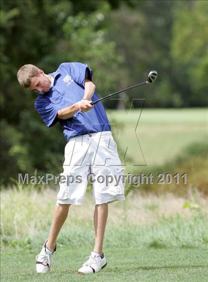 Thumbnail 3 in Roosevelt Invitational photogallery.